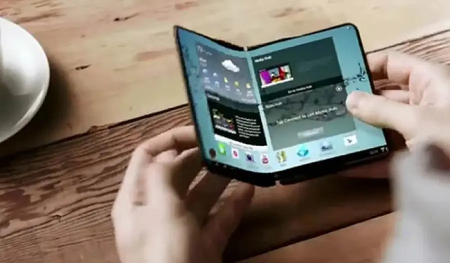 Samsung Galaxy X potrebbe avere lo schermo pieghevole