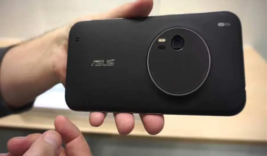 Asus, il dolcetto di Halloween? ASUS ZenFone Zoom a 499 euro