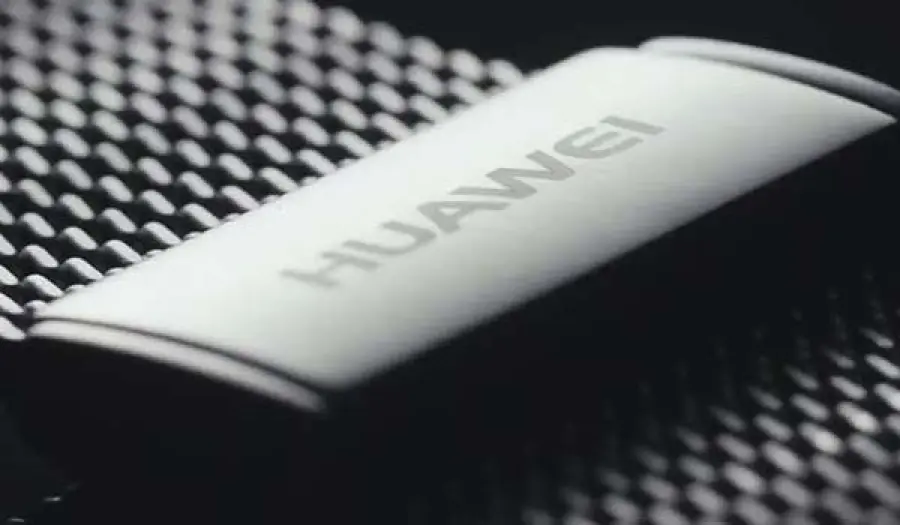 Smartwatch, Huawei snobba Google e sceglie Tizen