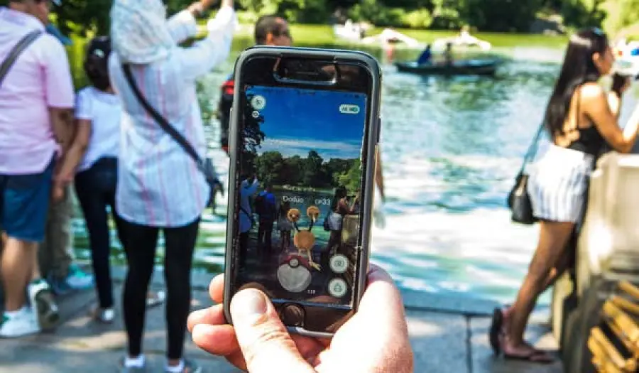 Pokémon Go sbarca in Italia, mentre nel mondo è oggetto di bizzarrie