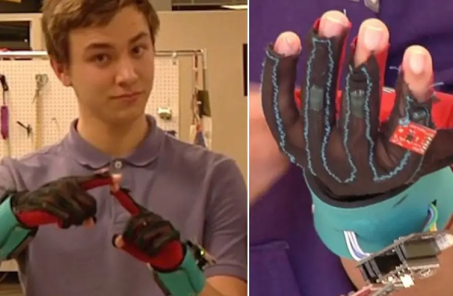 SignAloud, i guanti che traducono il linguaggio dei segni in parole