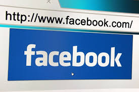 Facebook, guerra ai post attira-click
