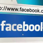 Facebook, guerra ai post attira-click