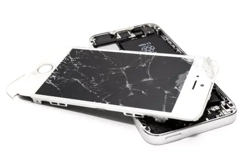 Sostituzione vetro cellulare: conviene nel 2026?