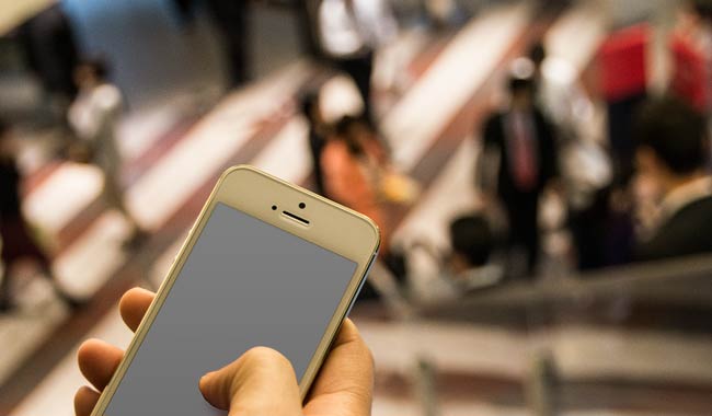 E se ti dicessimo che esiste un metodo semplice e sicuro per spiare un iPhone a distanza?